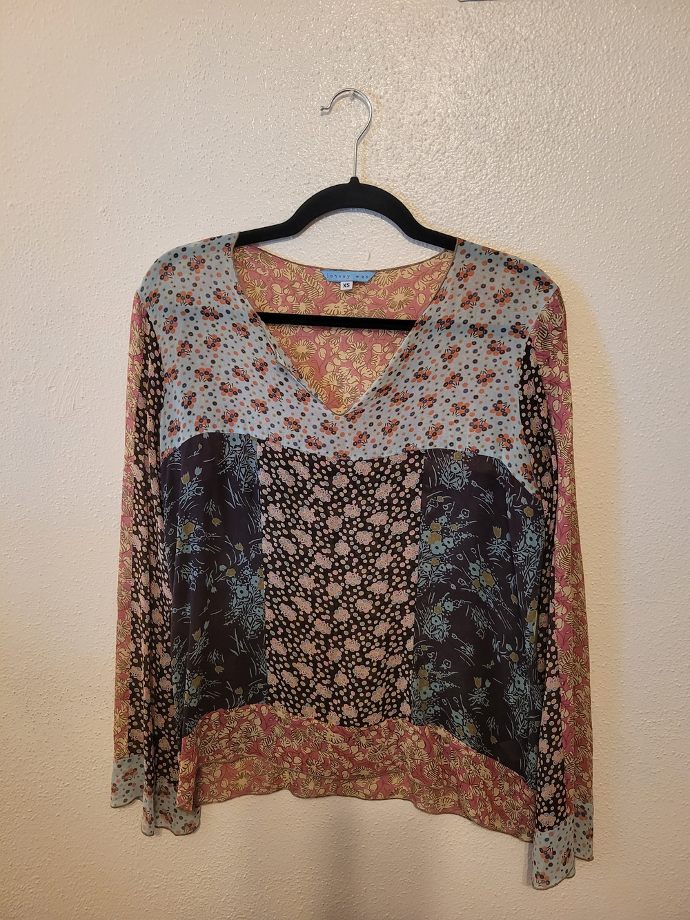 Johnny Was 100% Silk Floral Patchwork Blouse Bell Sleeve Boho Top XS
